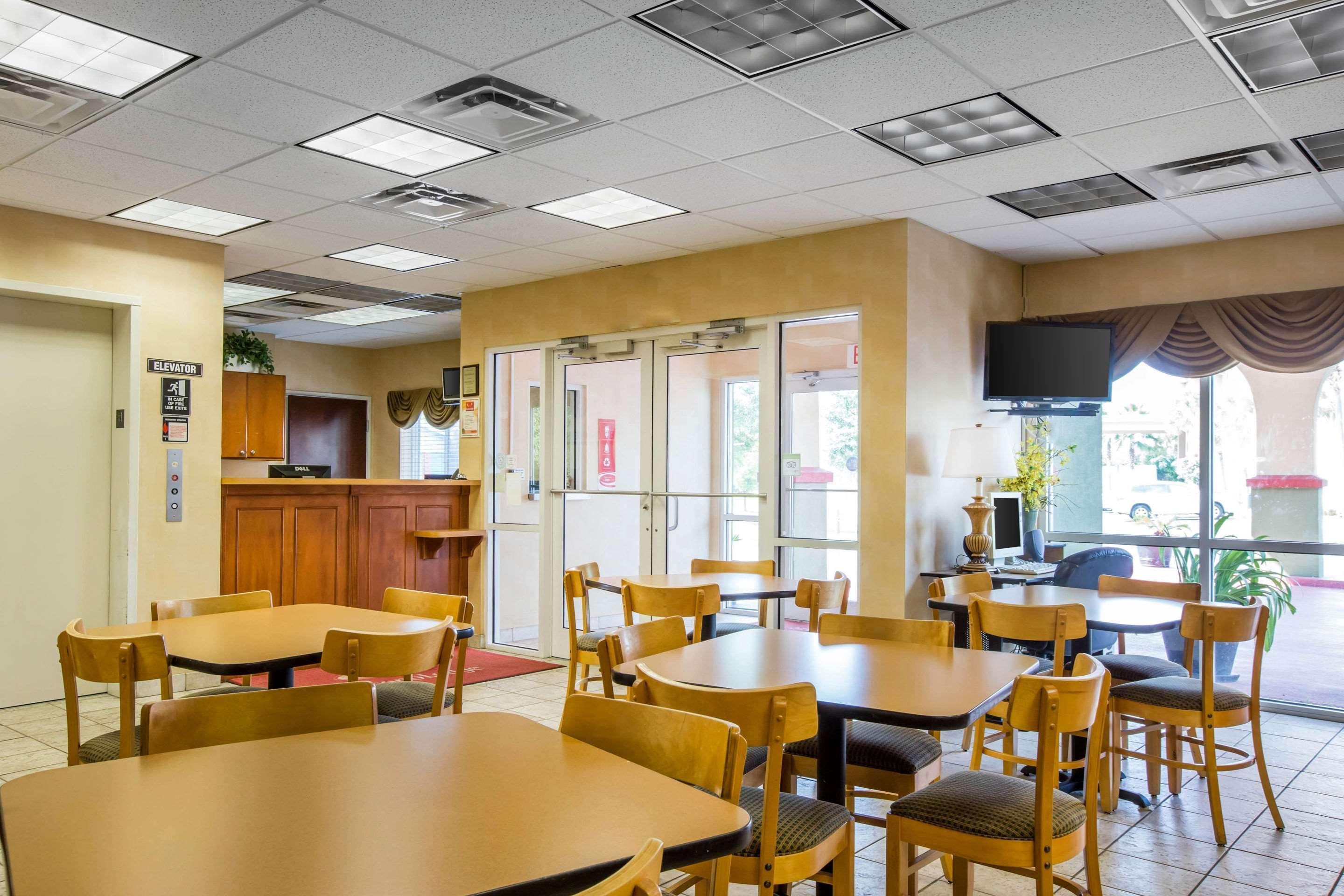 Econo Lodge Valdosta Esterno foto